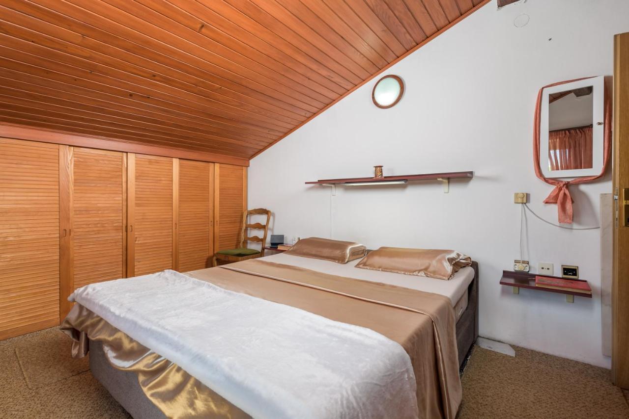 Apartment Magda With A Parking Space And Sea View غييكا المظهر الخارجي الصورة