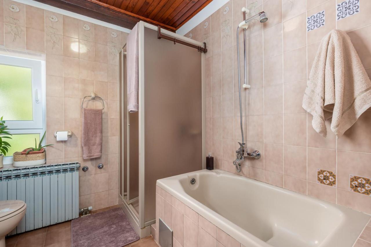 Apartment Magda With A Parking Space And Sea View غييكا المظهر الخارجي الصورة