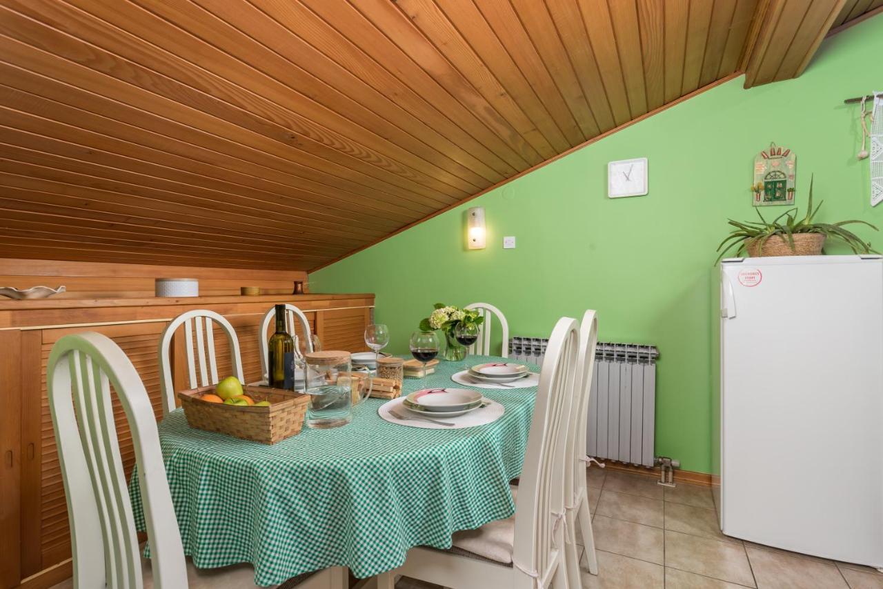 Apartment Magda With A Parking Space And Sea View غييكا المظهر الخارجي الصورة